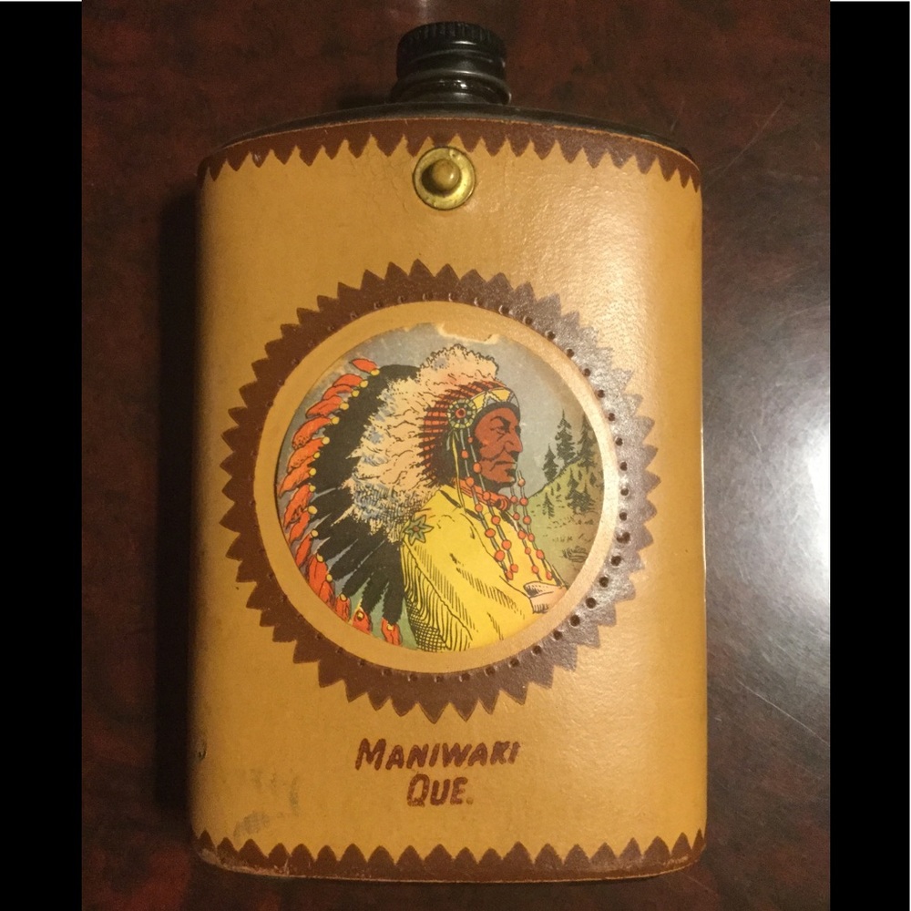 ***RARE*** VINTAGE MANIWAKI FLASK